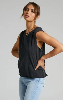 Showpo Gia Tee In Washed Black 12 Showpo Gia Tee In Washed Black -Showpo Women's Clothing Store 04.08.2021 Kieran x Evette x Stas10966