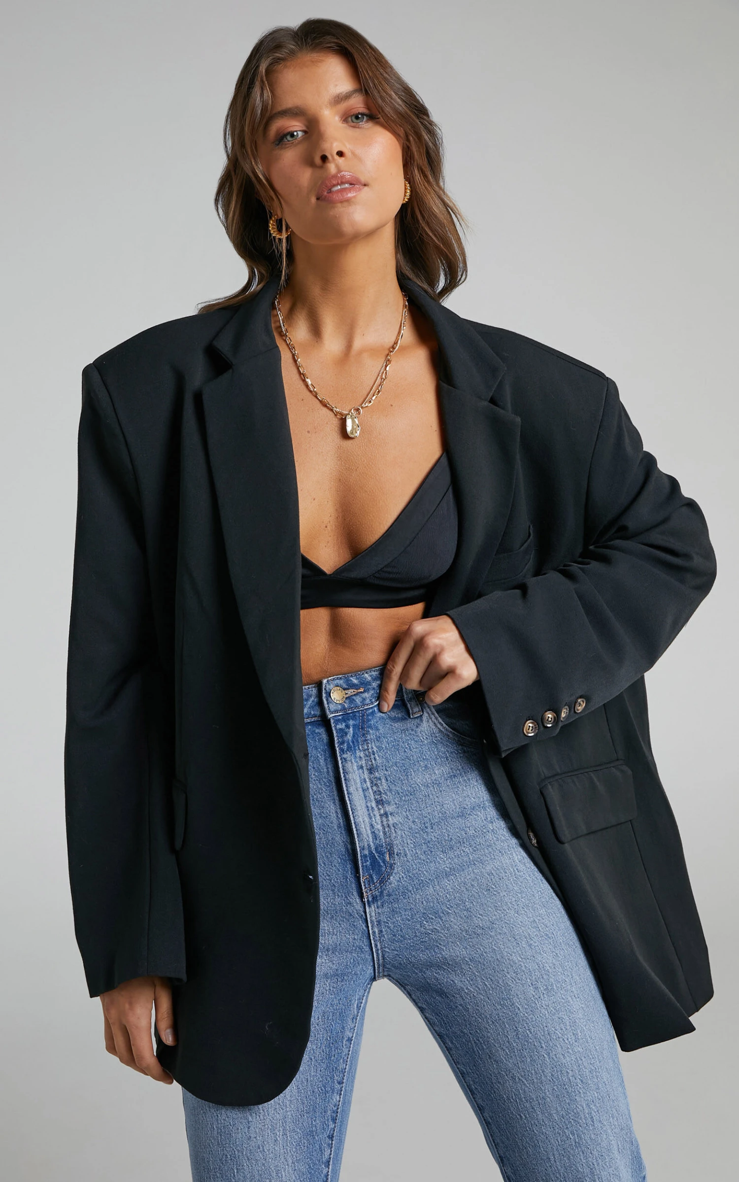 Showpo Amalea Oversized Boyfriend Blazer In Black 2 Showpo Amalea Oversized Boyfriend Blazer In Black - Image 2