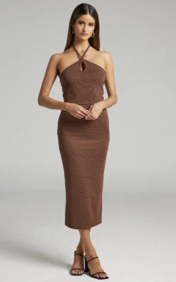 Showpo Khana Bodycon Midi Skirt In Chocolate -Showpo Women's Clothing Store 2.Khana Bodycon Midi Skirt in Chocolate 2528SB22040036022529