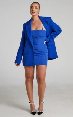 Showpo Sharmiel Plunge Neck Oversized Longline Blazer In Cobalt Blue 11 Showpo Sharmiel Plunge Neck Oversized Longline Blazer In Cobalt Blue -Showpo Women's Clothing Store 2.Sharmiel Plunge Neck Longline Blazer in Cobalt 2528SO22020001012529 1