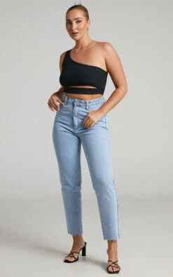 Showpo Joellyn Asymmetric Front Cut Out Ribbed Crop Tank In Black 12 Showpo Joellyn Asymmetric Front Cut Out Ribbed Crop Tank In Black -Showpo Women's Clothing Store 2 Joellyn Front Cut Out Ribbed Tank in Black 2528ST22020035022529 2