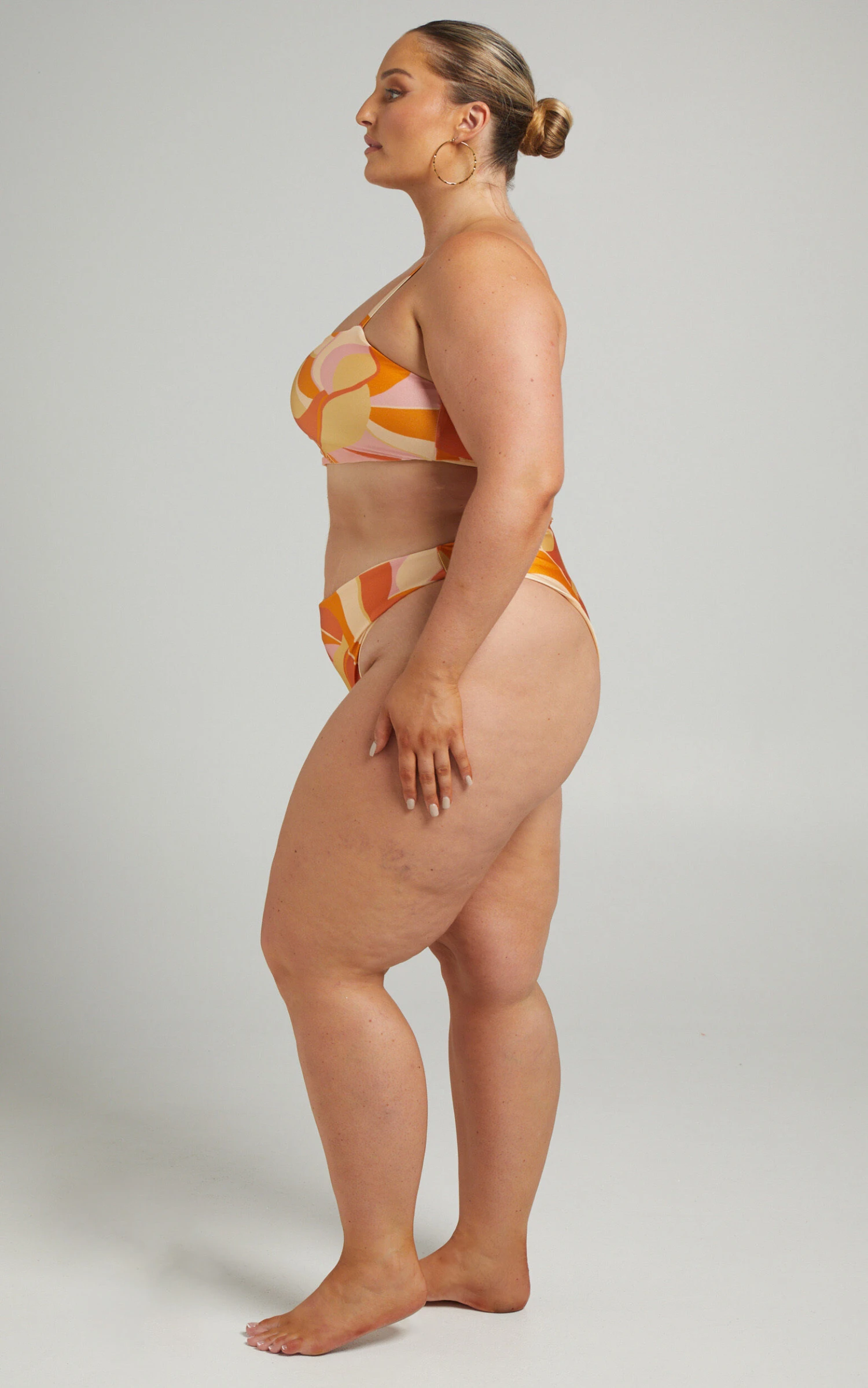 Showpo Nixie High Waisted Bikini Bottoms In Summer Swirl 5 Showpo Nixie High Waisted Bikini Bottoms In Summer Swirl - Image 5