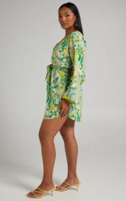 Showpo Gianna Balloon Sleeve Mini Dress In California Dreamin 12 Showpo Gianna Balloon Sleeve Mini Dress In California Dreamin -Showpo Women's Clothing Store 3.RHEANNA X LUCY X ANTHONY 25.11.2151243