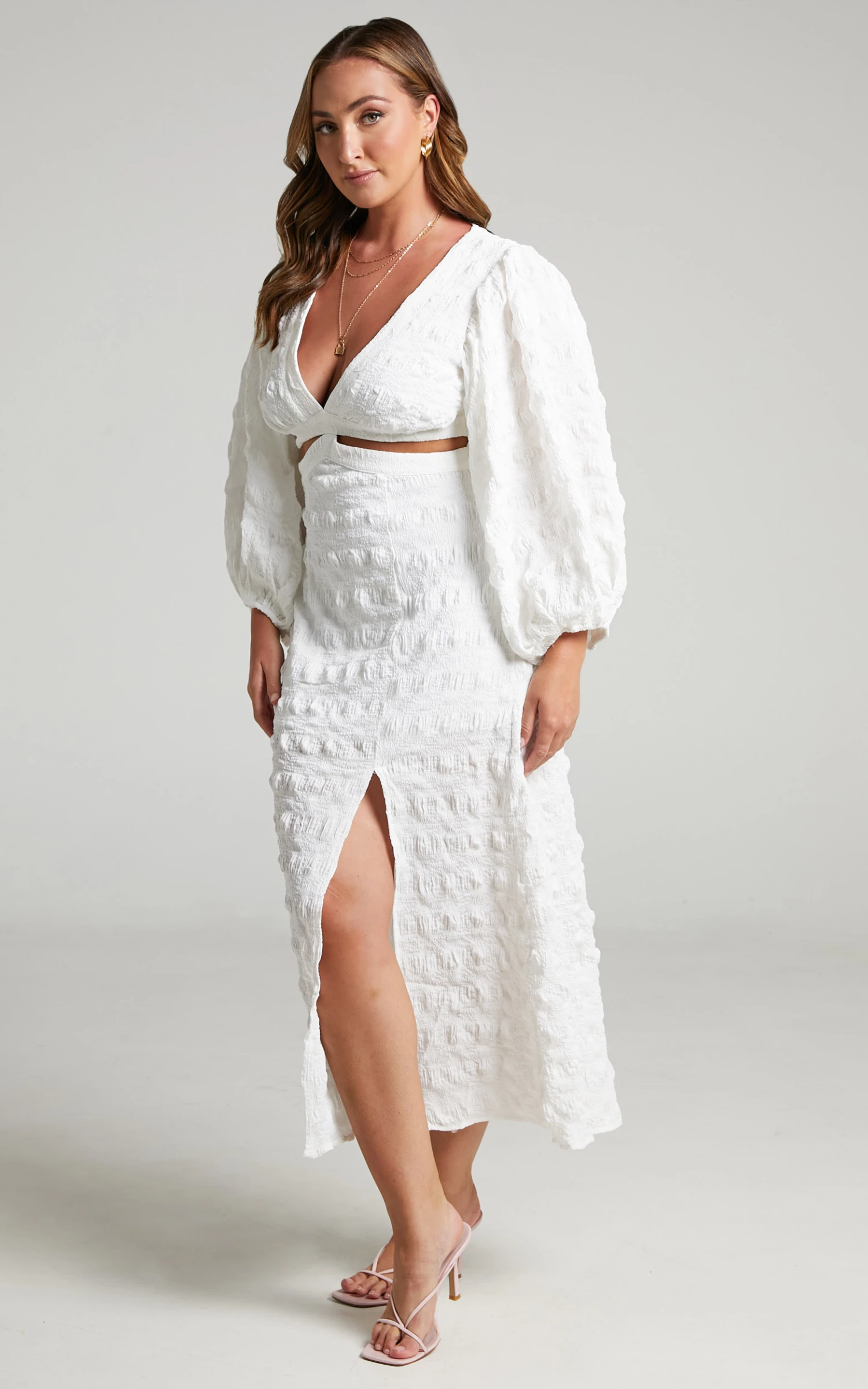 Showpo Tabatha Puff Sleeve Cut Out Midi Dress In White Check 4 Showpo Tabatha Puff Sleeve Cut Out Midi Dress In White Check - Image 4