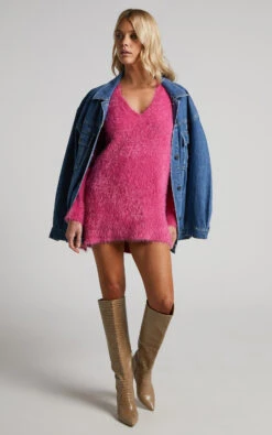 Showpo Ishani Oversized V Neck Sweater In Pink 12 Showpo Ishani Oversized V Neck Sweater In Pink -Showpo Women's Clothing Store 3Ishani Oversized V Neck Sweater in Pink 1