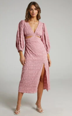 Showpo Tabatha Puff Sleeve Cut Out Midi Dress In Pink Check 12 Showpo Tabatha Puff Sleeve Cut Out Midi Dress In Pink Check -Showpo Women's Clothing Store 3 Tabatha Dress in Pink Check 2528SD21020068022529 2