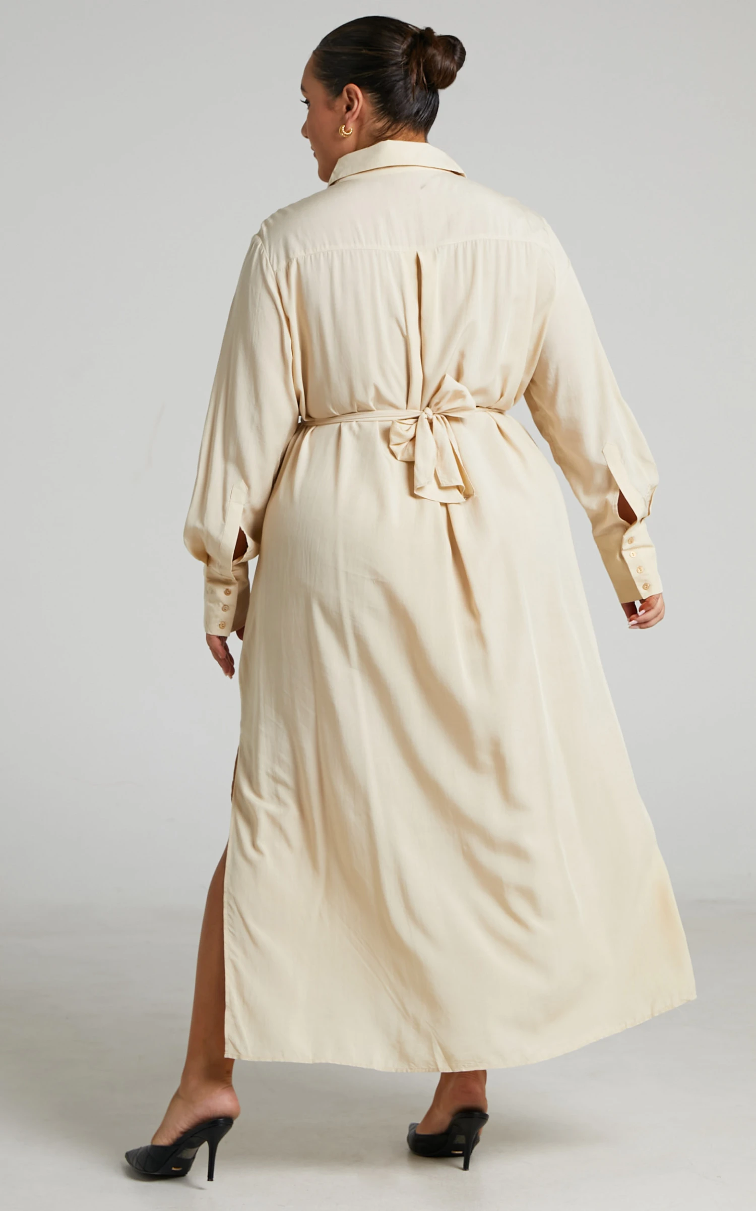 Showpo Trinidad Twist Front Button Through Maxi Dress In Sand 6 Showpo Trinidad Twist Front Button Through Maxi Dress In Sand - Image 6