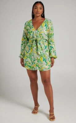 Showpo Gianna Balloon Sleeve Mini Dress In California Dreamin 13 Showpo Gianna Balloon Sleeve Mini Dress In California Dreamin -Showpo Women's Clothing Store 4.RHEANNA X LUCY X ANTHONY 25.11.2151233