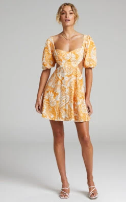 Showpo Gyah Balloon Sleeve Mini Dress In Rust Paisley 14 Showpo Gyah Balloon Sleeve Mini Dress In Rust Paisley -Showpo Women's Clothing Store 5.GYAH oversized balloon sleeve Mini dress with in Rust Paisley 2528SD22010133012529 1