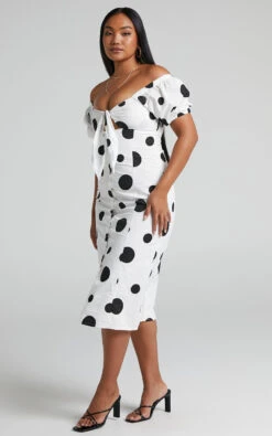 Showpo Roybeth Tie Bust Button Front Puff Sleeve Midi Dress In Black Spot 13 Showpo Roybeth Tie Bust Button Front Puff Sleeve Midi Dress In Black Spot -Showpo Women's Clothing Store 5.Roybeth Tie Front Midi Dress with Button Through in Black Spot 2528SD21120053012529 3