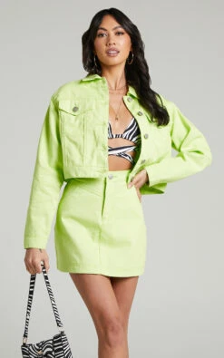 Showpo Eerika Denim Jacket In Lime 14 Showpo Eerika Denim Jacket In Lime -Showpo Women's Clothing Store 5 Eerika Denim Jacket in Lime 2528SO21030001042529 8