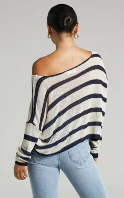 Showpo Dhani Relaxed Woven Knit Top In Navy Stripe 16 Showpo Dhani Relaxed Woven Knit Top In Navy Stripe -Showpo Women's Clothing Store 7.Dhanii Relaxed Jumper in Vertical Stripe in Navy Off White 2528SO21120008010 8