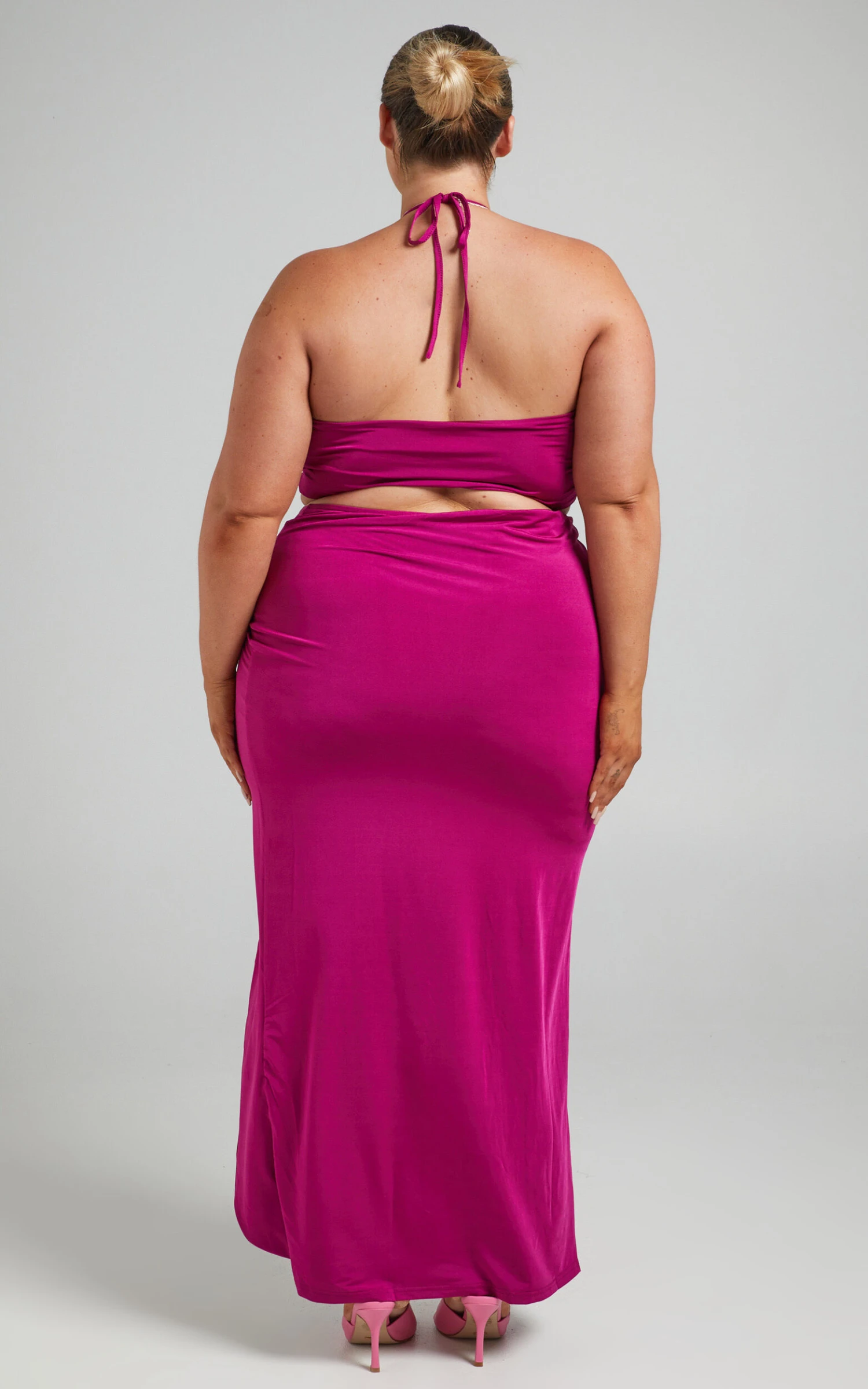 Showpo Forrest Halter Neck Top Twist Midi Skirt Two Piece Set In Berry 7 Showpo Forrest Halter Neck Top Twist Midi Skirt Two Piece Set In Berry - Image 7