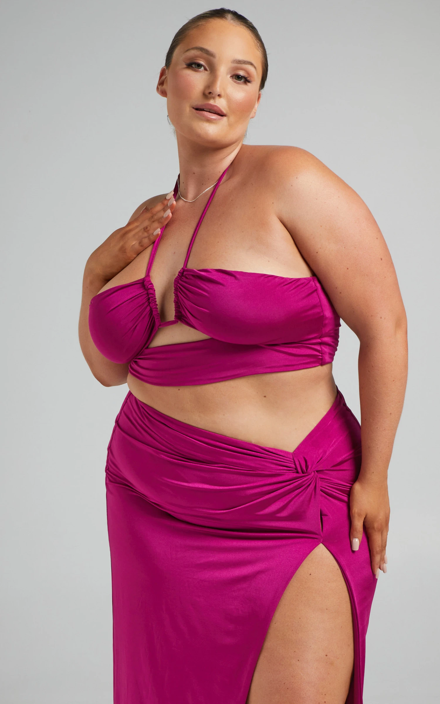 Showpo Forrest Halter Neck Top Twist Midi Skirt Two Piece Set In Berry 3 Showpo Forrest Halter Neck Top Twist Midi Skirt Two Piece Set In Berry - Image 3