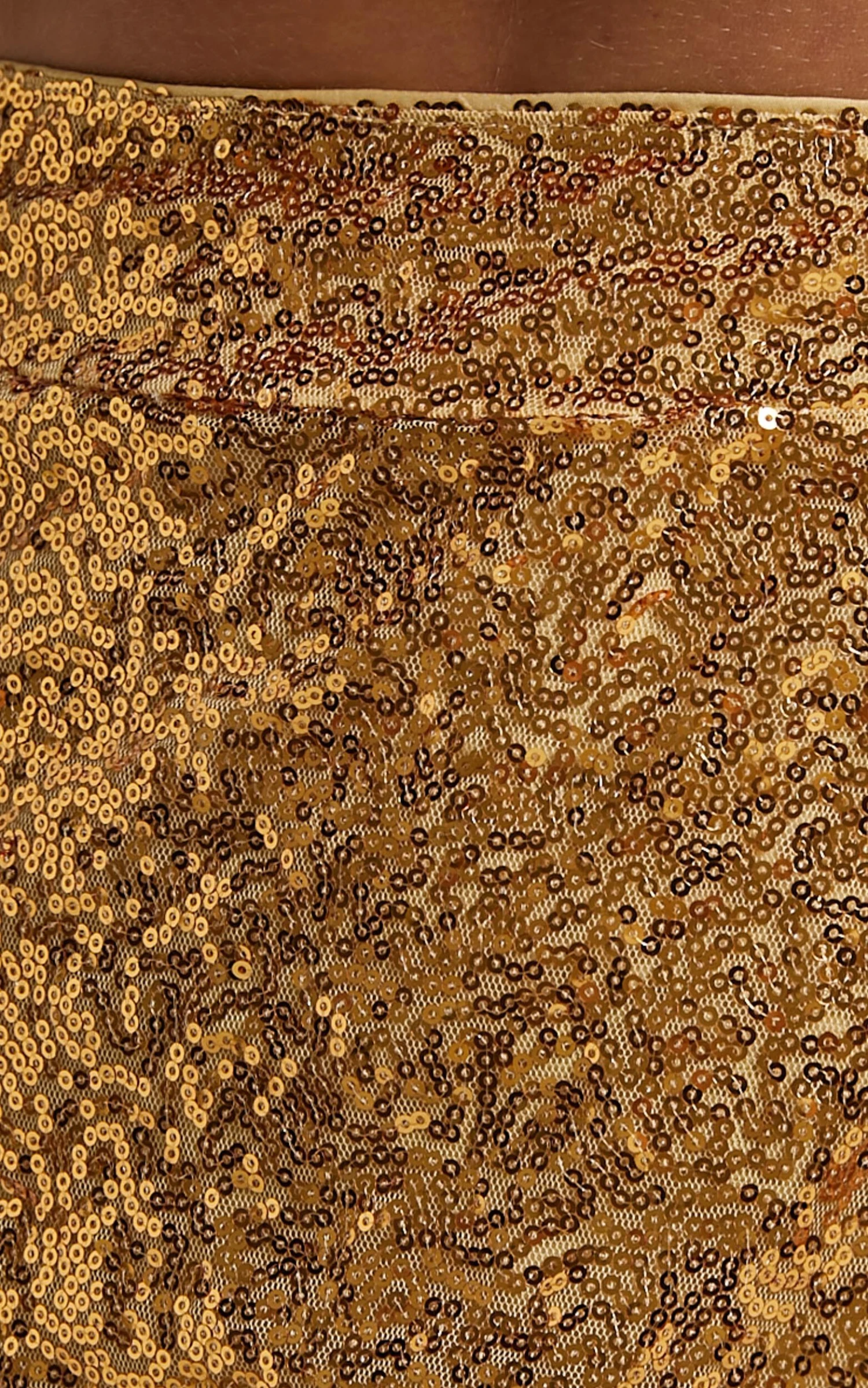 Showpo Elswyth Side Split Sequin Mini Skirt In Gold 9 Showpo Elswyth Side Split Sequin Mini Skirt In Gold - Image 9