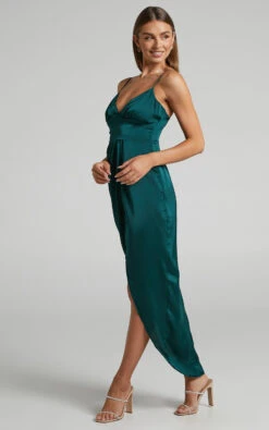 Showpo Azrael Maxi Dress - V Neck Satin Tulip Dress In Emerald -Showpo Women's Clothing Store AZRAEL TULIP MAXI DRESS in Emerald 2528SD22050109042529 3
