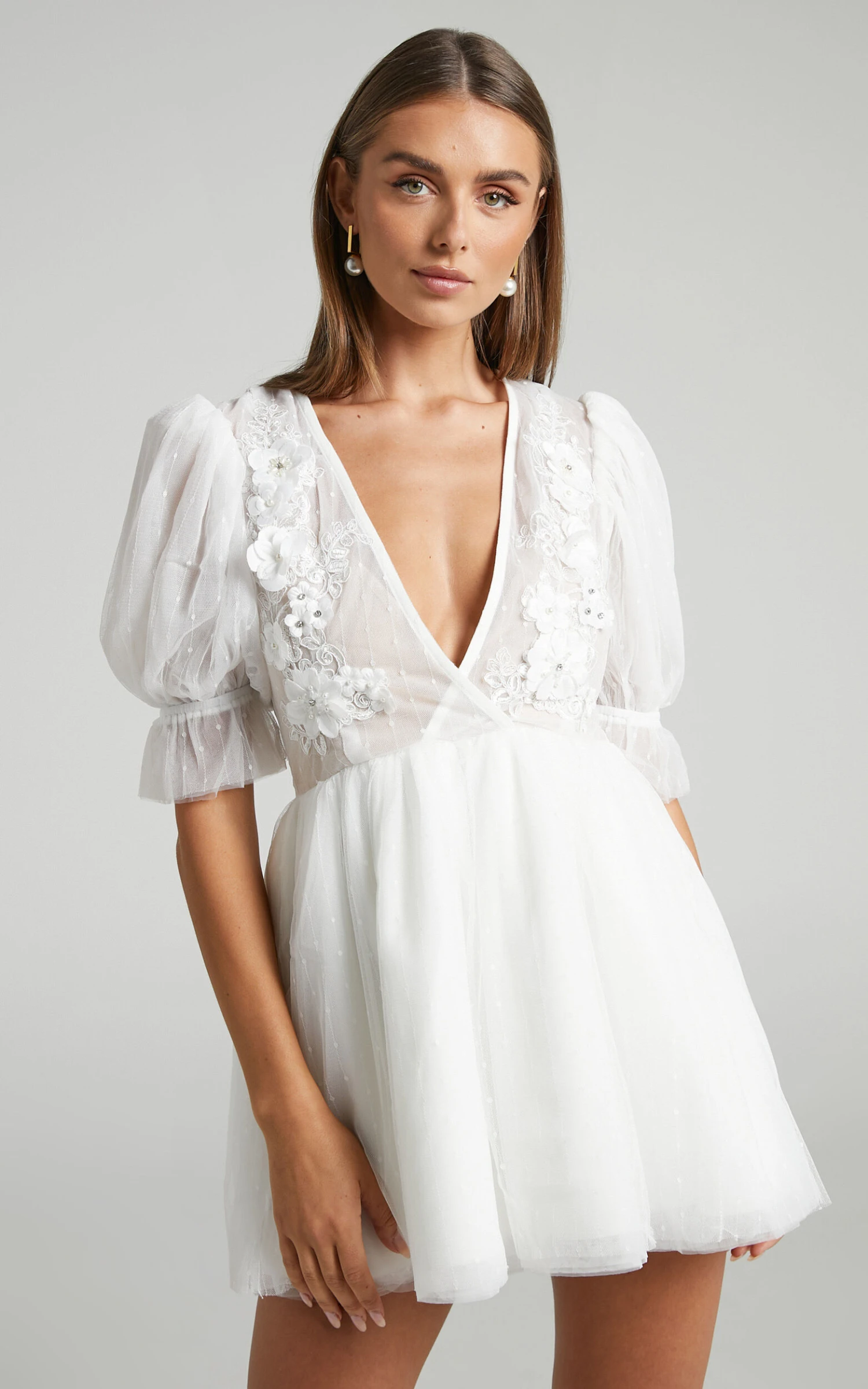 Showpo Akshia Mini Dress - Puff Sleeve Floral Detail Plunge Neck Dress In White 4 Showpo Akshia Mini Dress - Puff Sleeve Floral Detail Plunge Neck Dress In White - Image 4
