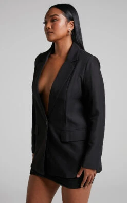 Showpo Alba Longline Blazer In Black 14 Showpo Alba Longline Blazer In Black -Showpo Women's Clothing Store Alba Longline Blazer in Black 2528SO22070001022529 4