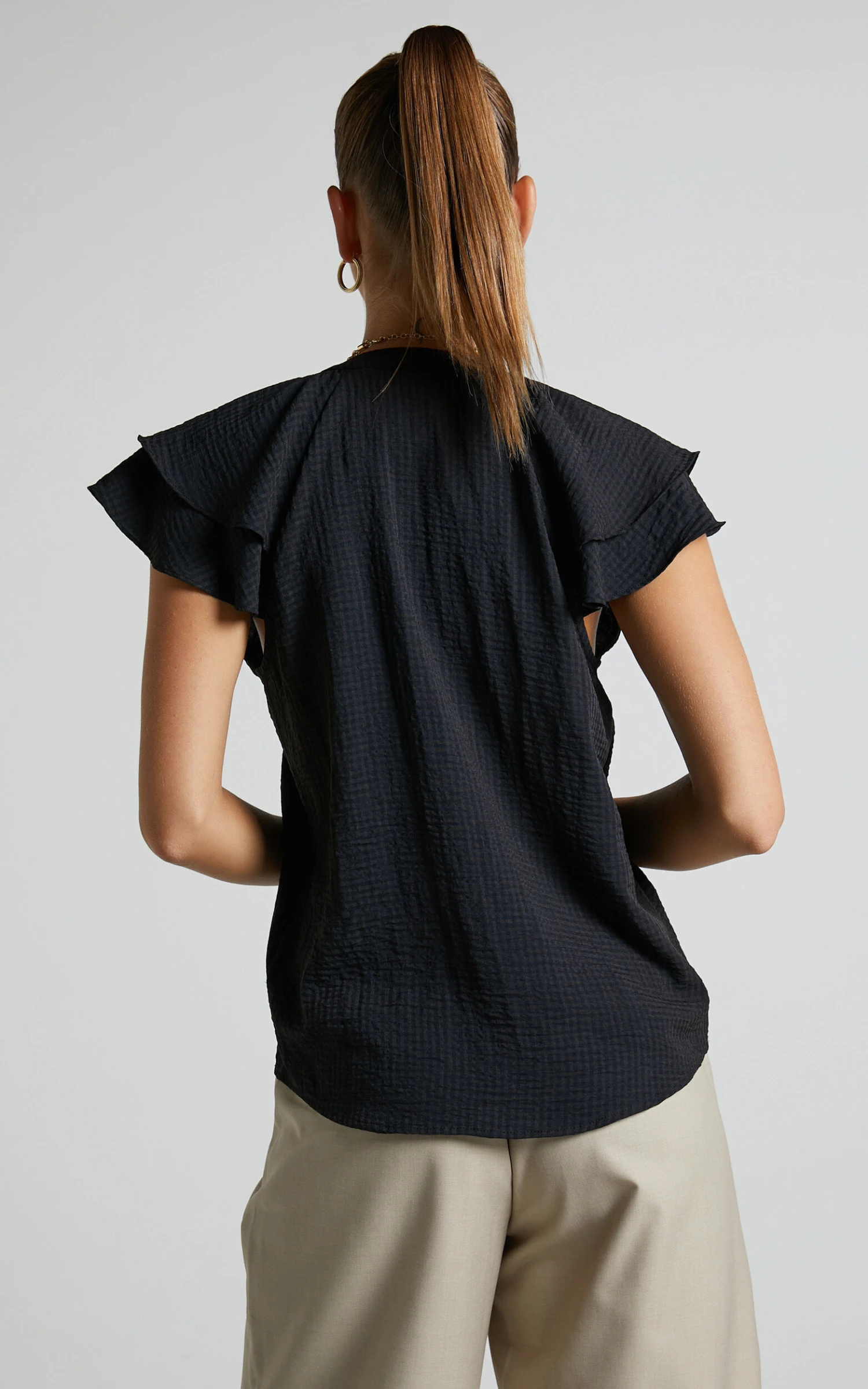 Showpo Alva V Neck Frill Short Sleeve Top In Black 6 Showpo Alva V Neck Frill Short Sleeve Top In Black - Image 6