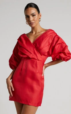 Showpo Anastasija Mini Dress - Off Shoulder V Neck Dress In Red 10 Showpo Anastasija Mini Dress - Off Shoulder V Neck Dress In Red -Showpo Women's Clothing Store Anastasija Off Shoulder Mini Dress in Red 26