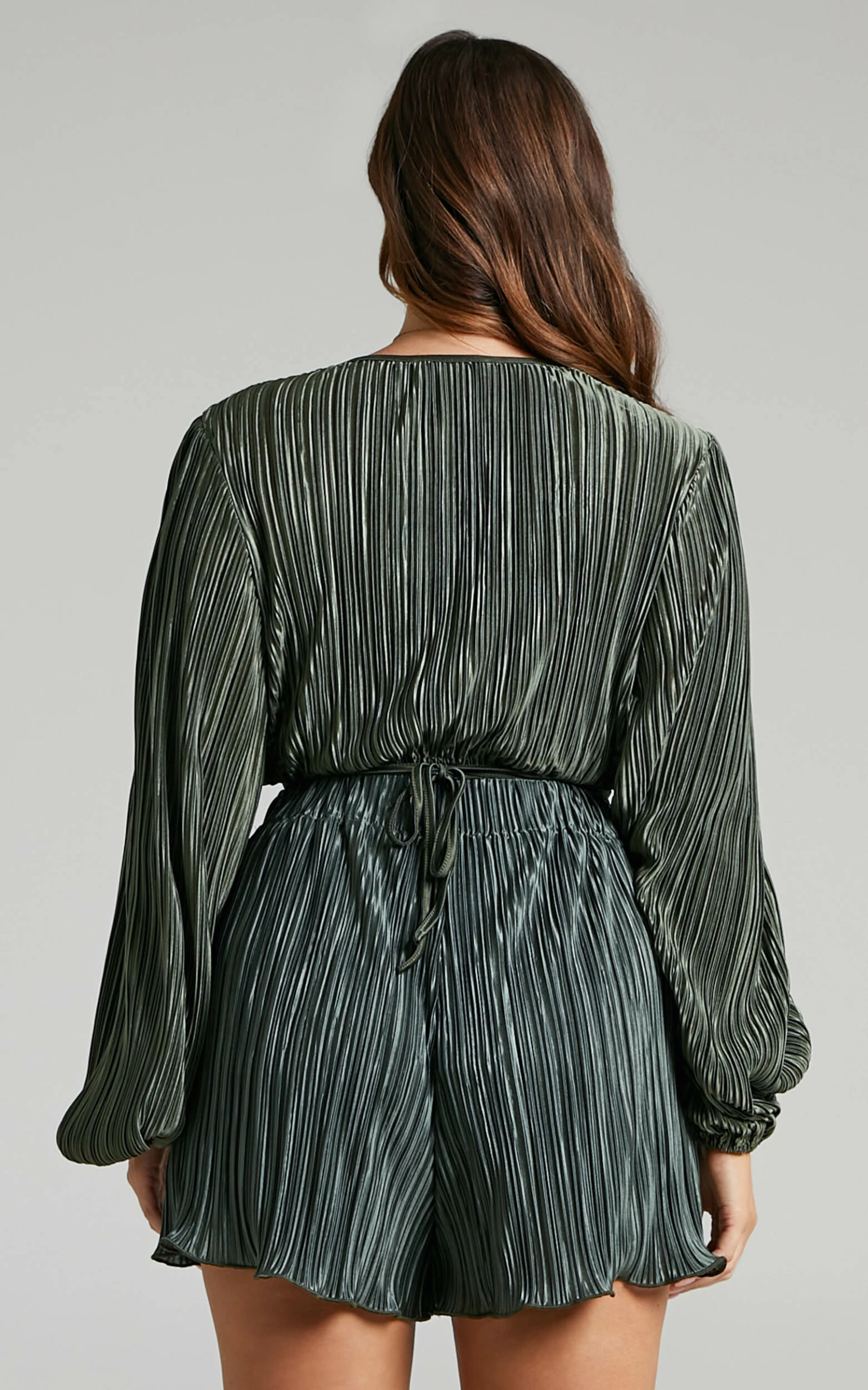 Showpo Archer Plisse Short In Olive 4 Showpo Archer Plisse Short In Olive - Image 4