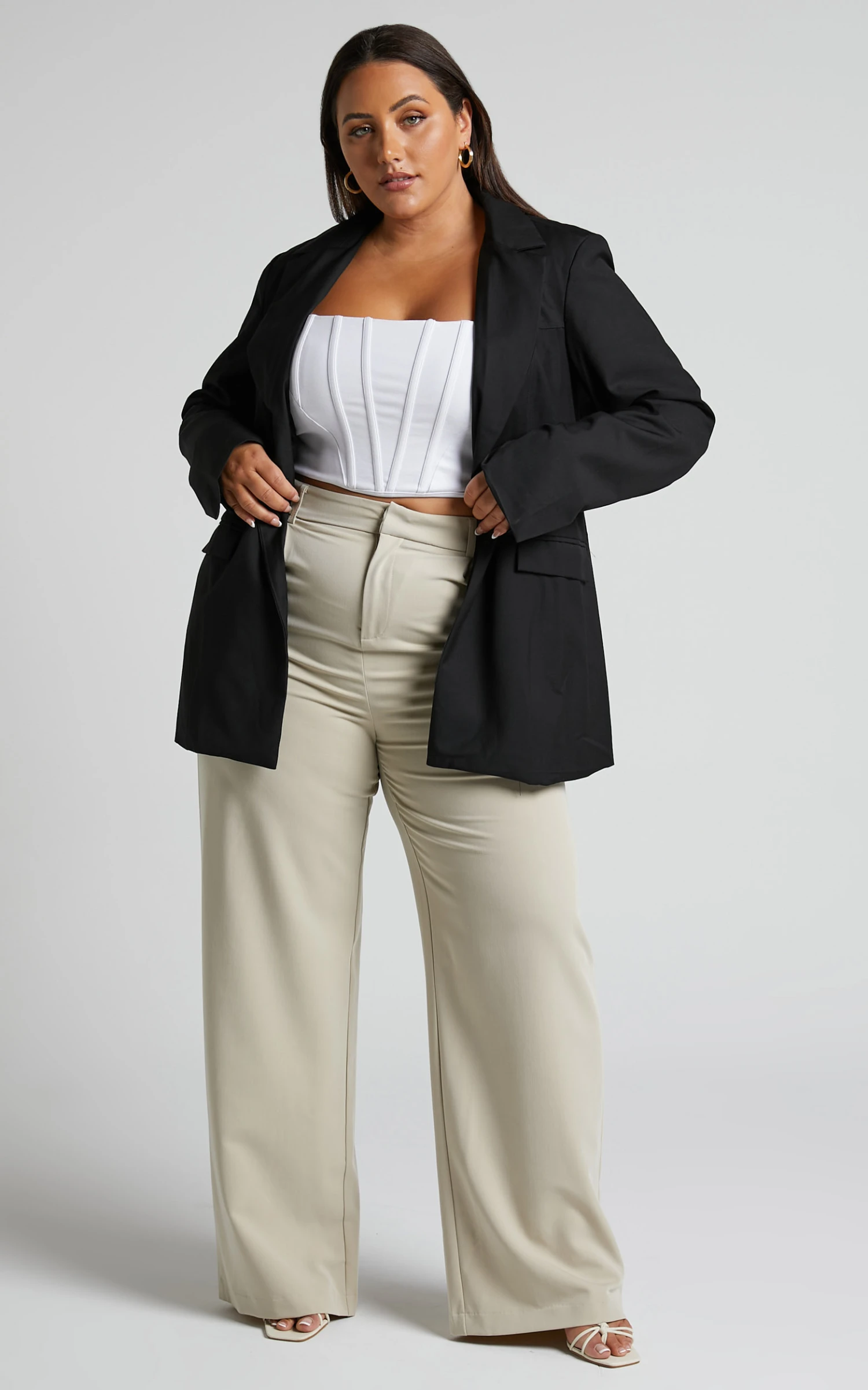 Showpo Armenda Blazer - Stitch Detail Tailored Blazer In Black 5 Showpo Armenda Blazer - Stitch Detail Tailored Blazer In Black - Image 5