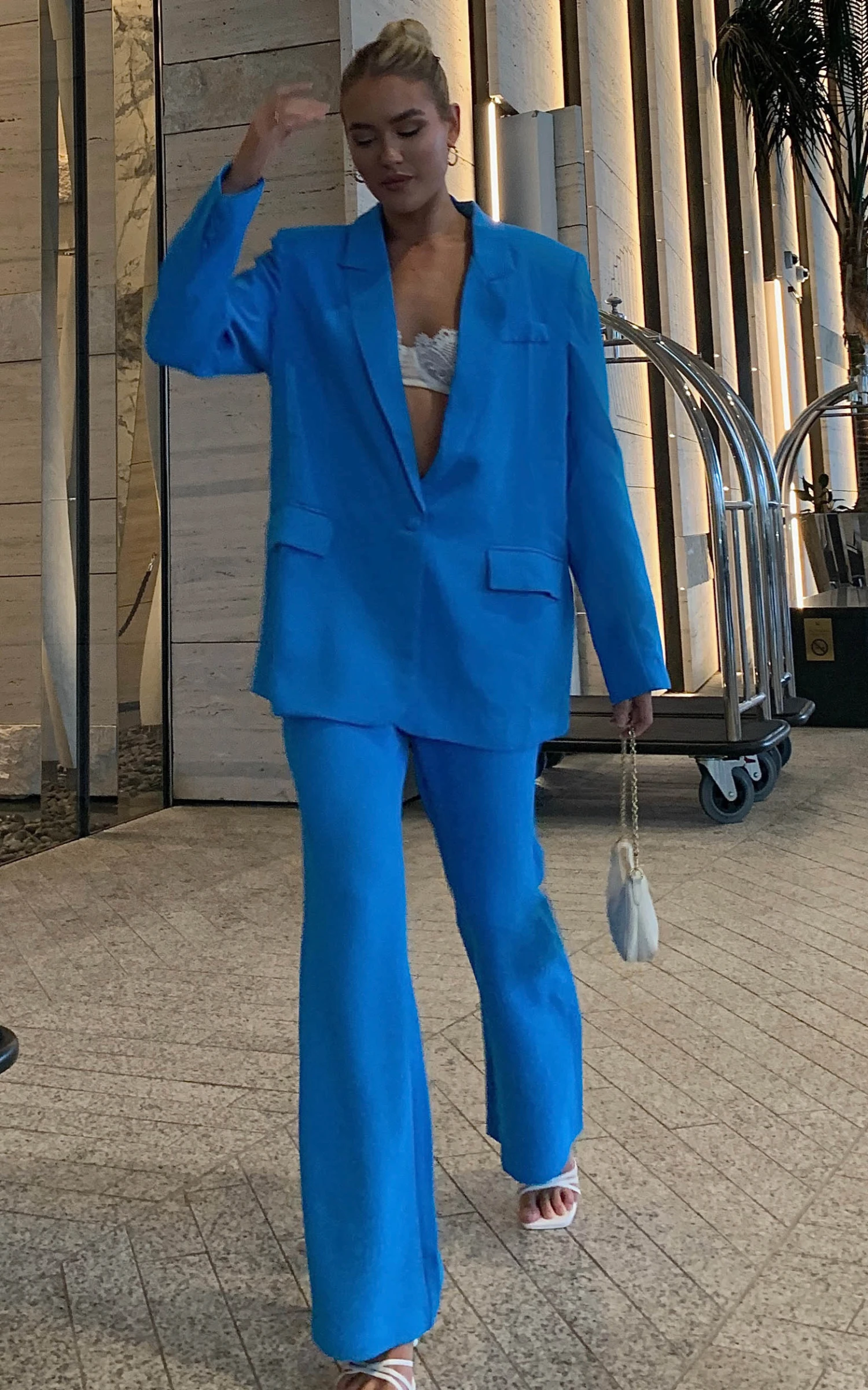 Showpo Bonnie High Waisted Tailored Wide Leg Pants In Blue 2 Showpo Bonnie High Waisted Tailored Wide Leg Pants In Blue - Image 2