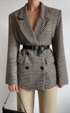 Showpo Erlinda Shoulder Pad Houndstooth Blazer In Multi