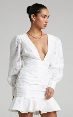 Showpo Baxia Textured Balloon Sleeve Mini Dress In White 14 Showpo Baxia Textured Balloon Sleeve Mini Dress In White -Showpo Women's Clothing Store Baxia Textured Balloon Sleeve Mini Dress in White 2528SD21080022022529 6