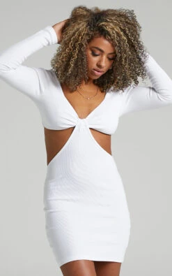 Showpo Blanchett Long Sleeve Mini Dress In Off White 13 Showpo Blanchett Long Sleeve Mini Dress In Off White -Showpo Women's Clothing Store Blanchett Long Sleeve Mini Dress in Off White 2528SD21070091022529 4