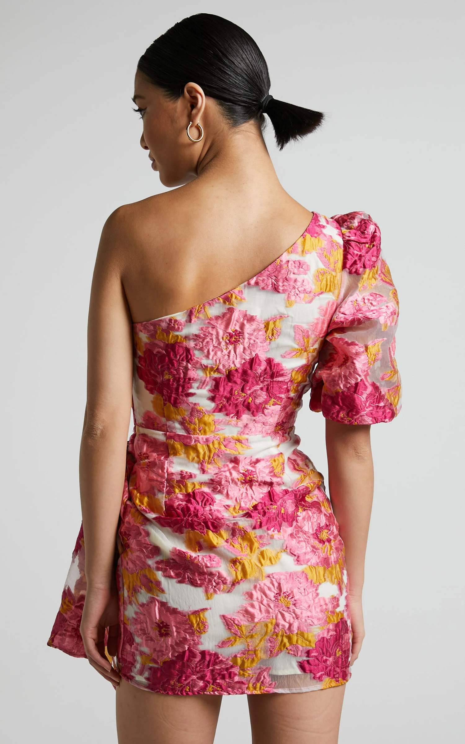 Showpo Brailey Mini Dress - One Shoulder Puff Sleeve Dress In Pink Jacquard 8 Showpo Brailey Mini Dress - One Shoulder Puff Sleeve Dress In Pink Jacquard - Image 8
