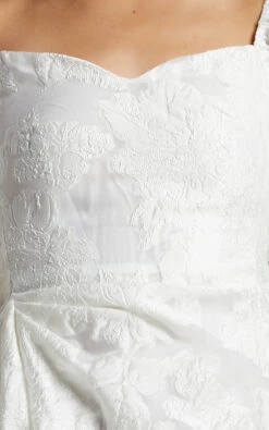 Showpo Brailey Mini Dress - Puff Sleeve Fit And Flare Dress In White 15 Showpo Brailey Mini Dress - Puff Sleeve Fit And Flare Dress In White -Showpo Women's Clothing Store Brailey Puff Sleeve Mini Dress in White 7