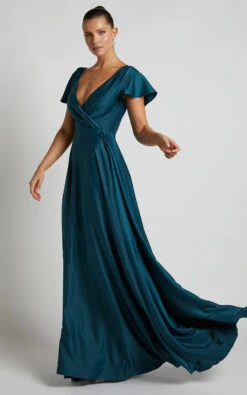 Showpo Bridgette Flutter Sleeve V-Neck Wrap Maxi Dress In Emerald 10 Showpo Bridgette Flutter Sleeve V-Neck Wrap Maxi Dress In Emerald -Showpo Women's Clothing Store Bridgette Flutter Sleeve V Neck Wrap Maxi Dress in Emerald 4