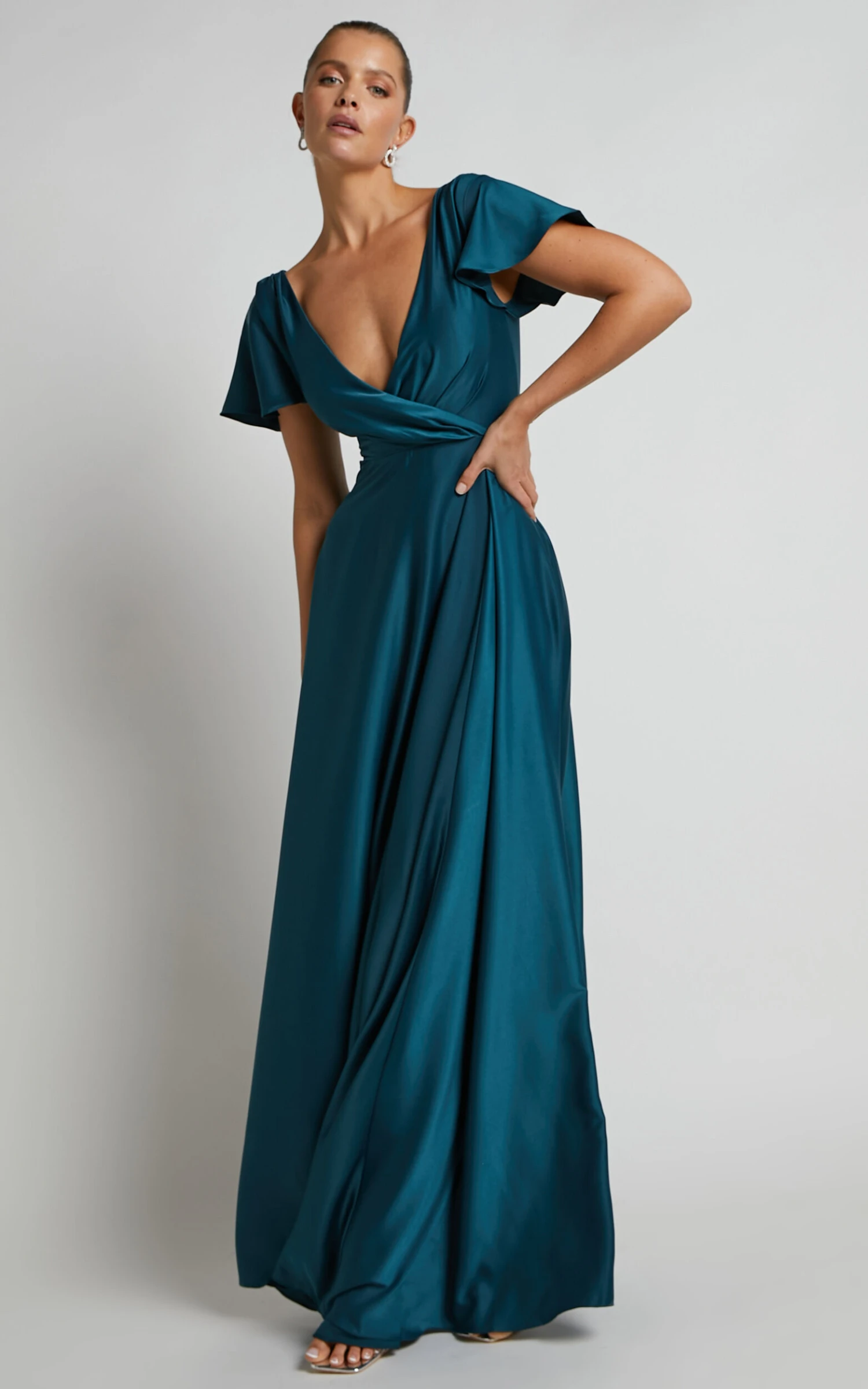 Showpo Bridgette Flutter Sleeve V-Neck Wrap Maxi Dress In Emerald 6 Showpo Bridgette Flutter Sleeve V-Neck Wrap Maxi Dress In Emerald - Image 6