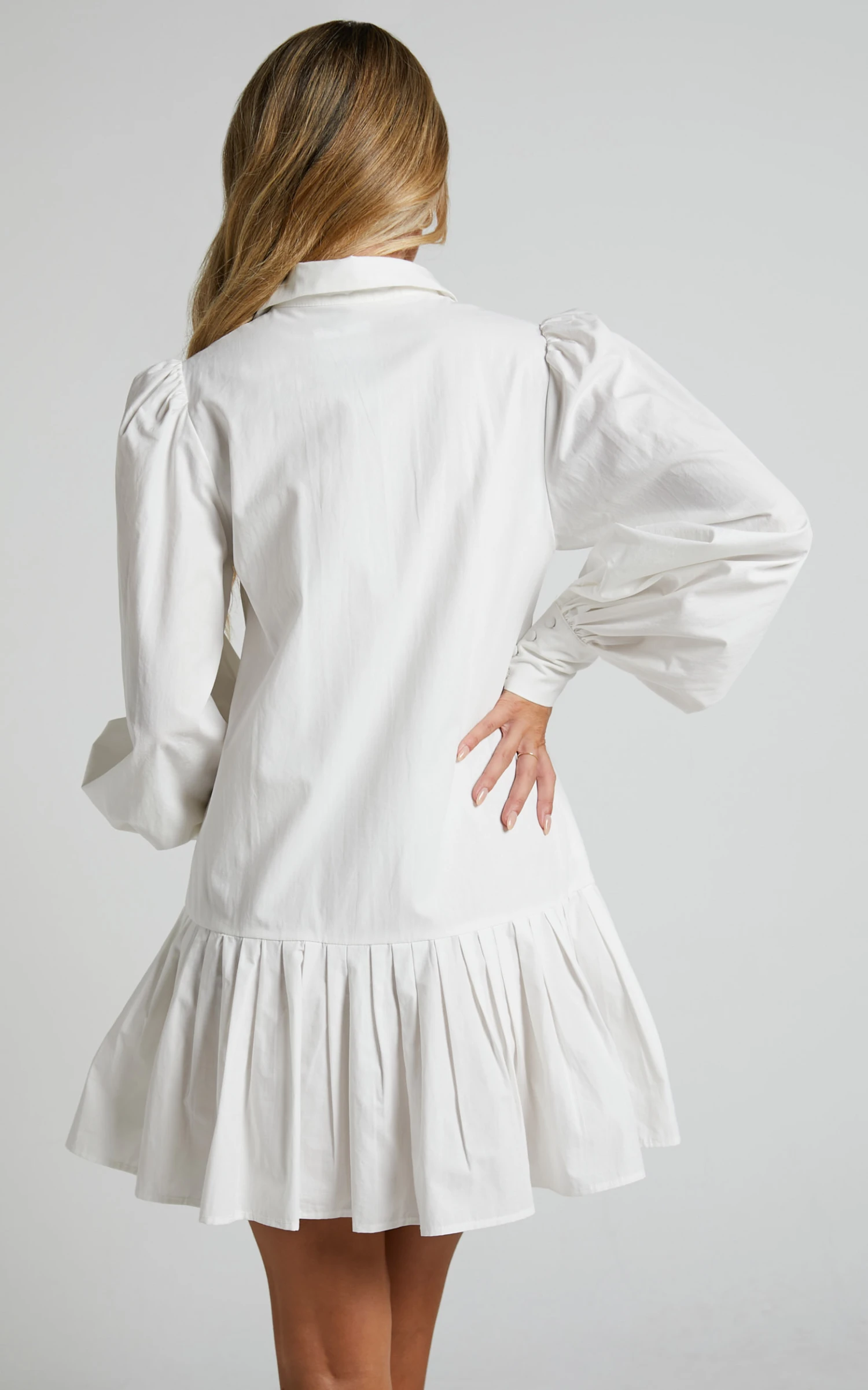 Showpo Brydie Blouson Sleeve Pleat Hem Shift Shirt Dress In White 6 Showpo Brydie Blouson Sleeve Pleat Hem Shift Shirt Dress In White - Image 6