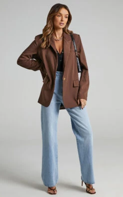 Showpo Caralina Blazer - Oversized Single Breasted Blazer In Chocolate 11 Showpo Caralina Blazer - Oversized Single Breasted Blazer In Chocolate -Showpo Women's Clothing Store Caralina Oversized Blazer in Chocolate SO2106003301 6