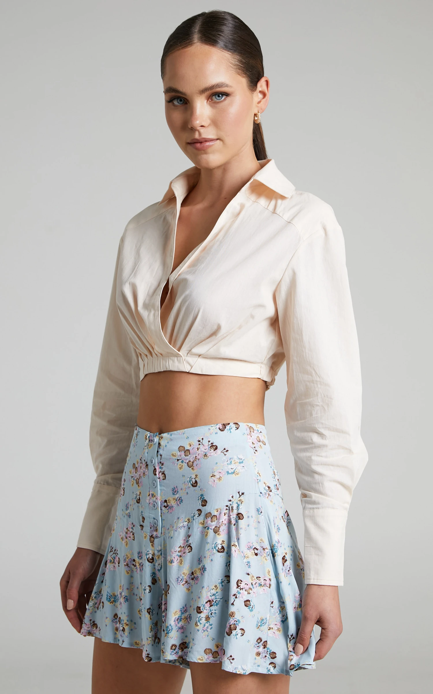 Showpo Caridad Floaty Mini Shorts In Baby Blue Floral - Image 3