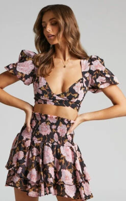 Showpo Kaituo Balloon Sleeve Crop Top In Romantic Floral