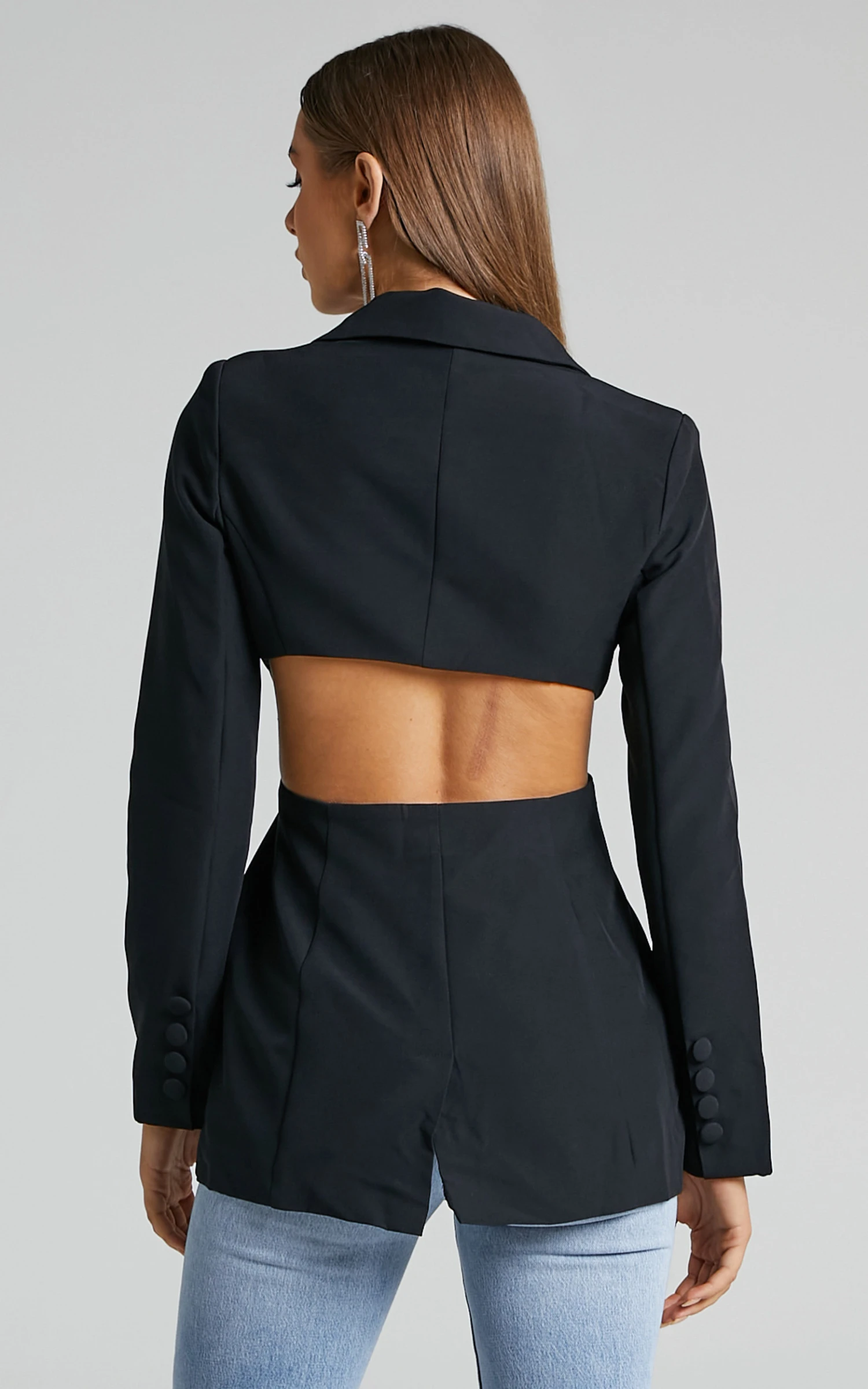Showpo Chona Tailored Hourglass Cut Out Blazer In Black 4 Showpo Chona Tailored Hourglass Cut Out Blazer In Black - Image 4
