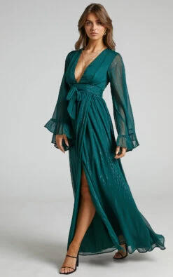 Showpo Dangerous Woman Maxi Dress In Emerald 12 Showpo Dangerous Woman Maxi Dress In Emerald -Showpo Women's Clothing Store Dangerous Woman Maxi Dress in Emerald 2528S009288042529 8