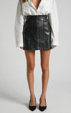 Showpo Elviera A Line Zip Mini Skirt In Black 13 Showpo Elviera A Line Zip Mini Skirt In Black -Showpo Women's Clothing Store Elviera A Line Zip Mini Skirt in Black