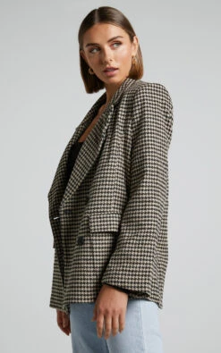 Showpo Erlinda Shoulder Pad Houndstooth Blazer In Multi 15 Showpo Erlinda Shoulder Pad Houndstooth Blazer In Multi -Showpo Women's Clothing Store Erlinda Shoulder Pad Houndstooth Blazer in Multi 3