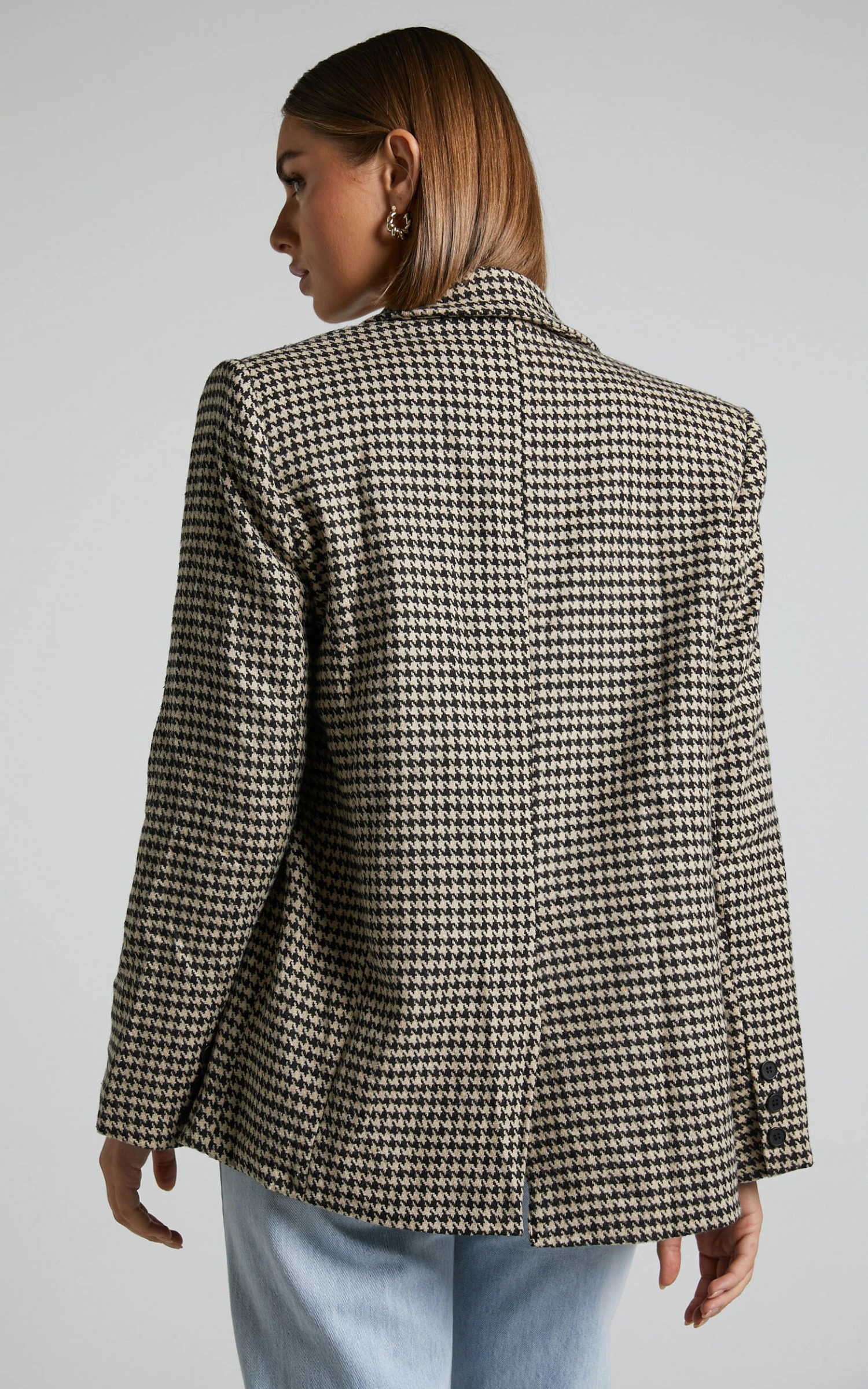 Showpo Erlinda Shoulder Pad Houndstooth Blazer In Multi 9 Showpo Erlinda Shoulder Pad Houndstooth Blazer In Multi - Image 9