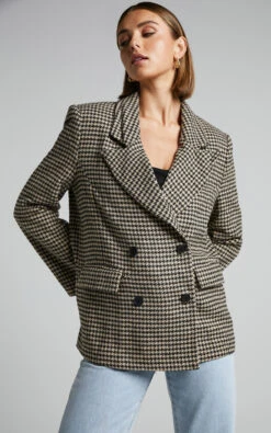 Showpo Erlinda Shoulder Pad Houndstooth Blazer In Multi 16 Showpo Erlinda Shoulder Pad Houndstooth Blazer In Multi -Showpo Women's Clothing Store Erlinda Shoulder Pad Houndstooth Blazer in Multi 5