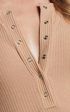 Showpo Tatem Longsleeve Button Front Bodysuit In Mocha 17 Showpo Tatem Longsleeve Button Front Bodysuit In Mocha -Showpo Women's Clothing Store Fabric 11