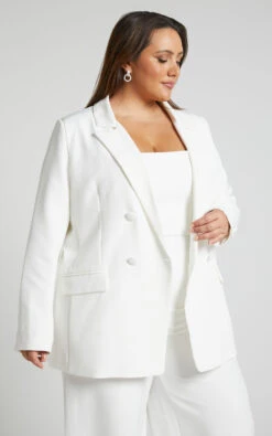 Showpo Genelyn Blazer - Double Breasted Blazer In White -Showpo Women's Clothing Store Genelyn Blazer Double Breasted Blazer in White 5