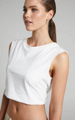 Showpo Gia Tee In White 10 Showpo Gia Tee In White -Showpo Women's Clothing Store Gia Tee in White 2