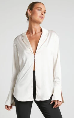 Showpo Hayien Shirt - Long Sleeve Plunge Shirt In Champagne 11 Showpo Hayien Shirt - Long Sleeve Plunge Shirt In Champagne -Showpo Women's Clothing Store Hayien Shirt Long Sleeve Plunge Shirt in Champagne 1