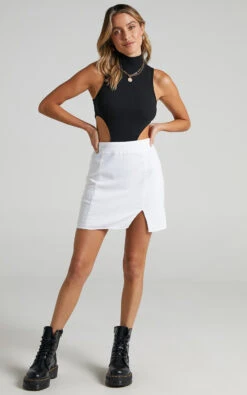 Showpo International Babe Mini Skirt In White Linen Look -Showpo Women's Clothing Store INTERNATIONAL BABE SKIRT IN WHITE LINEN LOOK S005775 WhiteLinen 1