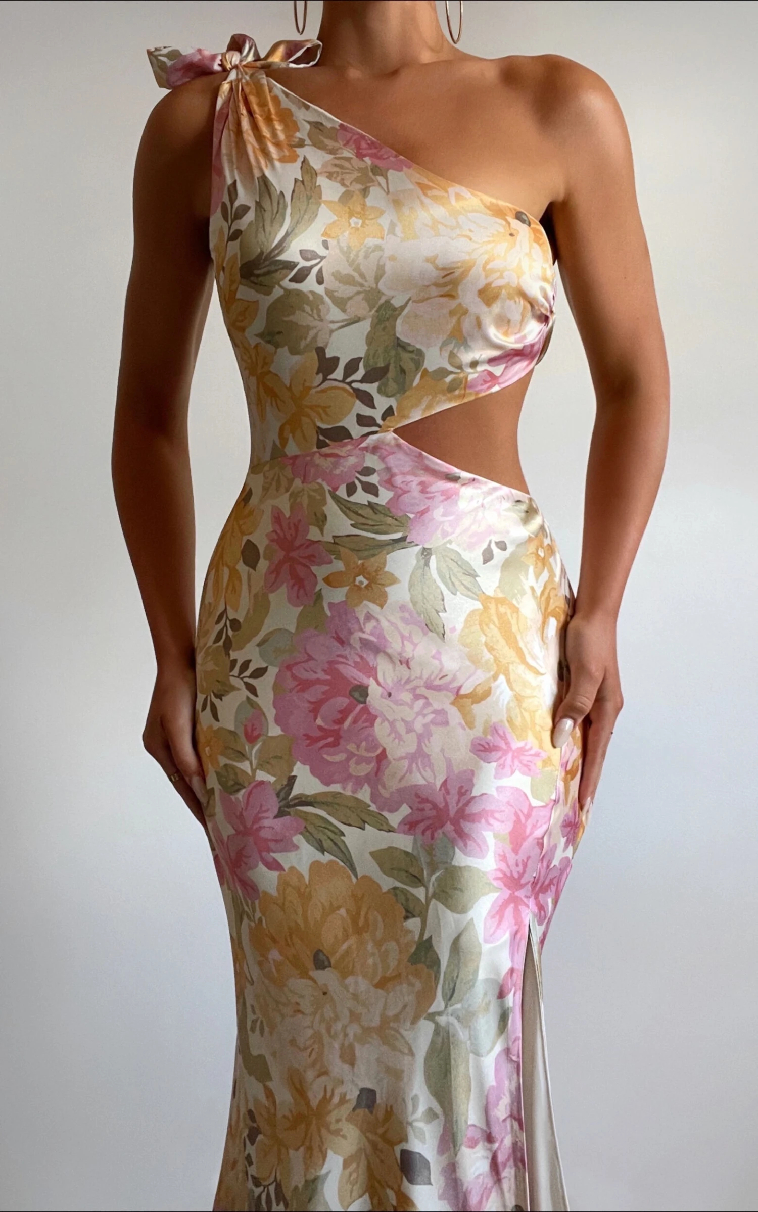 Showpo Glaucus Dress In Elegant Rose 2 Showpo Glaucus Dress In Elegant Rose - Image 2